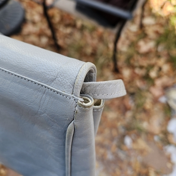 Stuart Weitzman vintage 80s gray leather shoulder bag with exotic detail - Picture 10 of 13